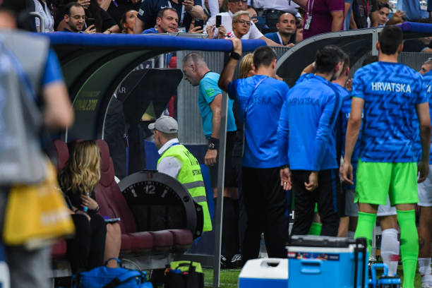 他的长传球 他的长传球