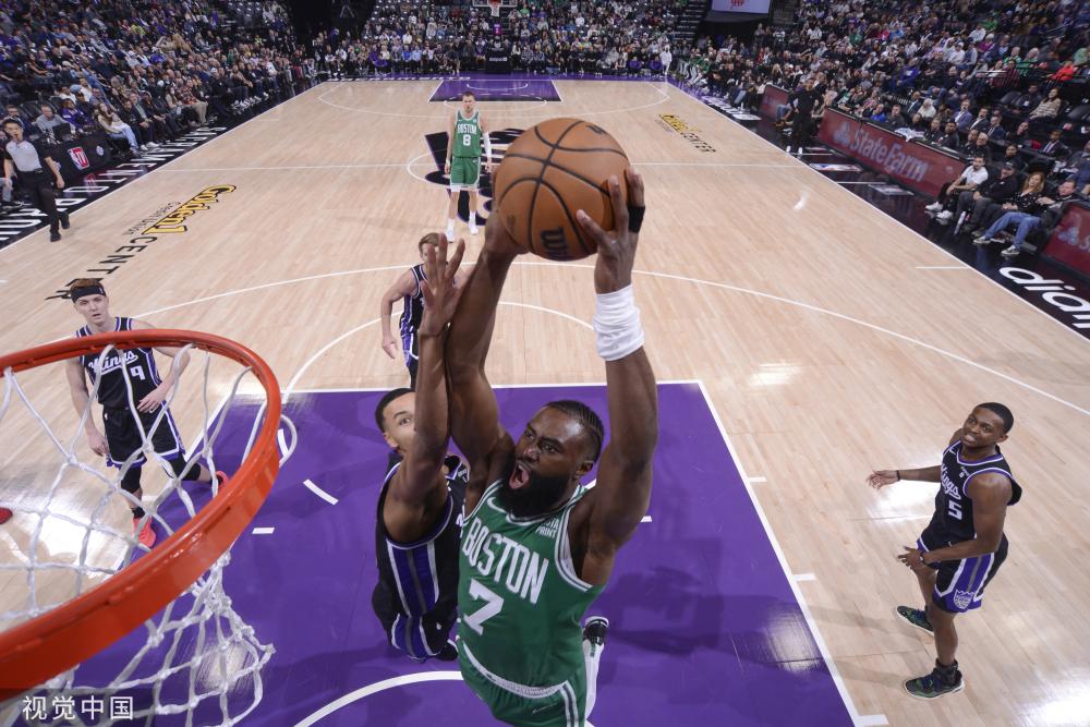 灯下的舞台 灯下的舞台