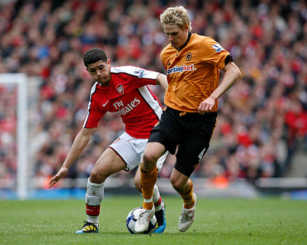 赛场上屡屡 赛场上屡屡